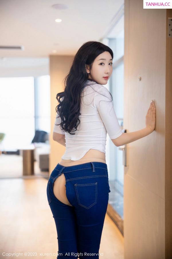 江真真  [XiuRen]高清写真图 2023.04.13 No.6570 江真真 牛仔裤美臀第29张图片